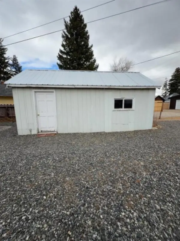 1320 Salsbury Ave Cody #17