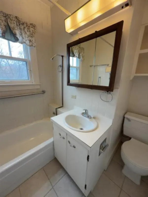 1320 Salsbury Ave Cody #9