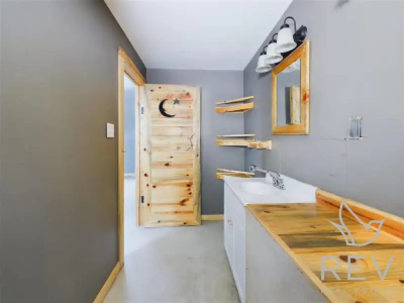 2811 Big Horn Ave Cody #10
