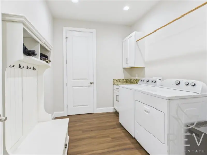 108 Stillwater Dr Cody #21