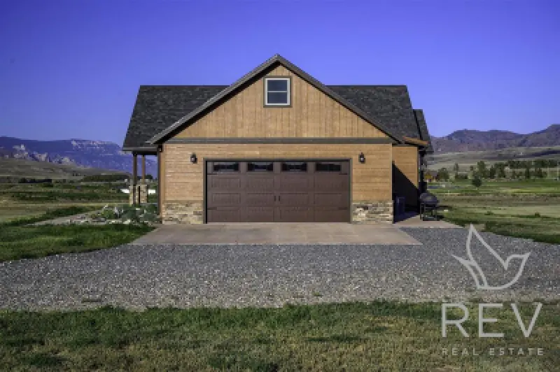 108 Stillwater Dr Cody #4