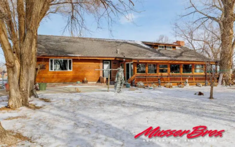 642 Road 6 Powell #24