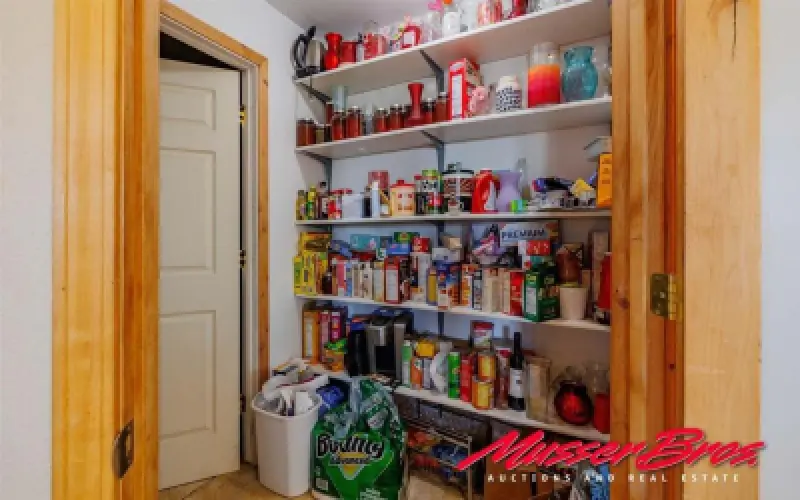 642 Road 6 Powell #37