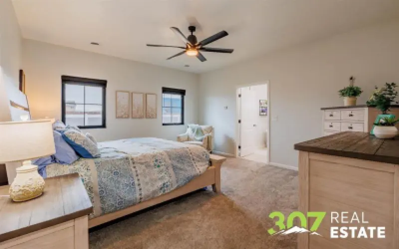 1090 Morning Glory Ln Powell #19