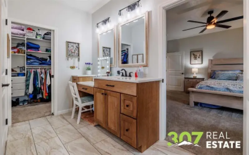 1090 Morning Glory Ln Powell #24