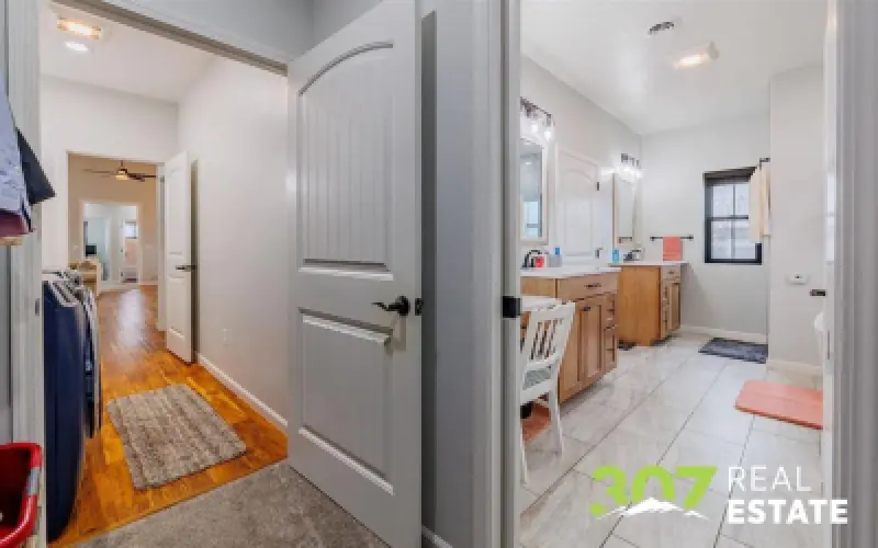 1090 Morning Glory Ln Powell #27
