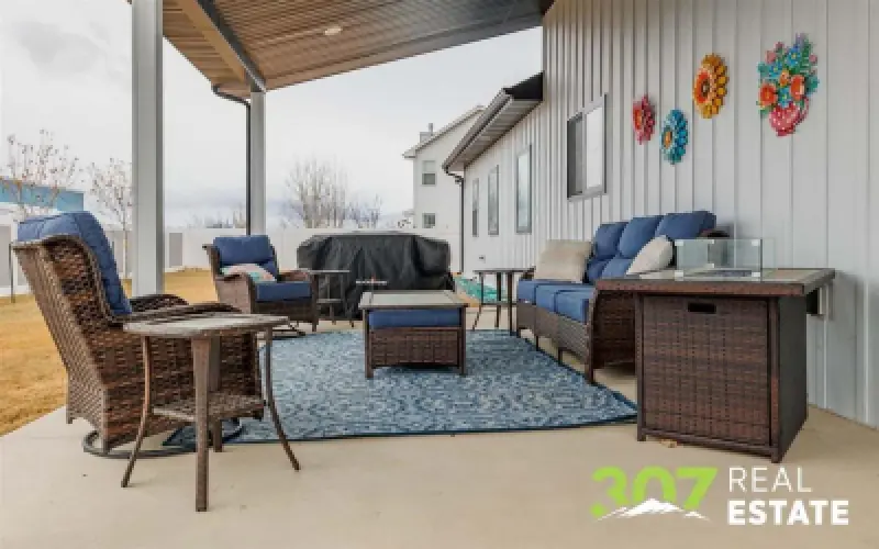 1090 Morning Glory Ln Powell #38