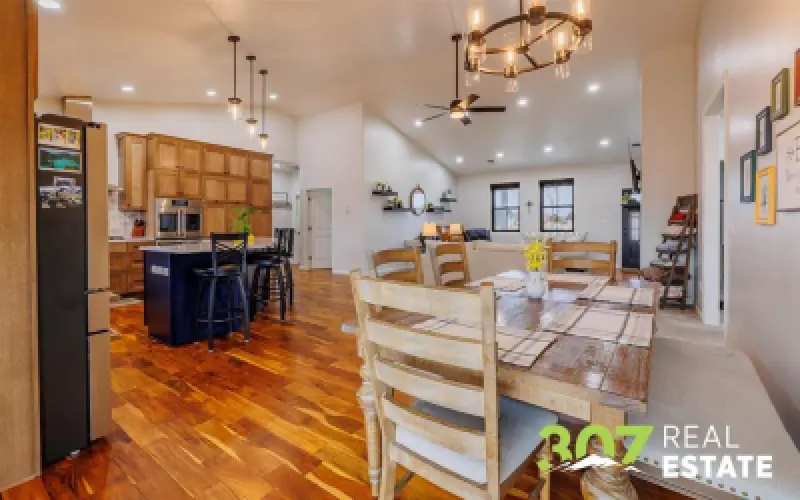1090 Morning Glory Ln Powell #7