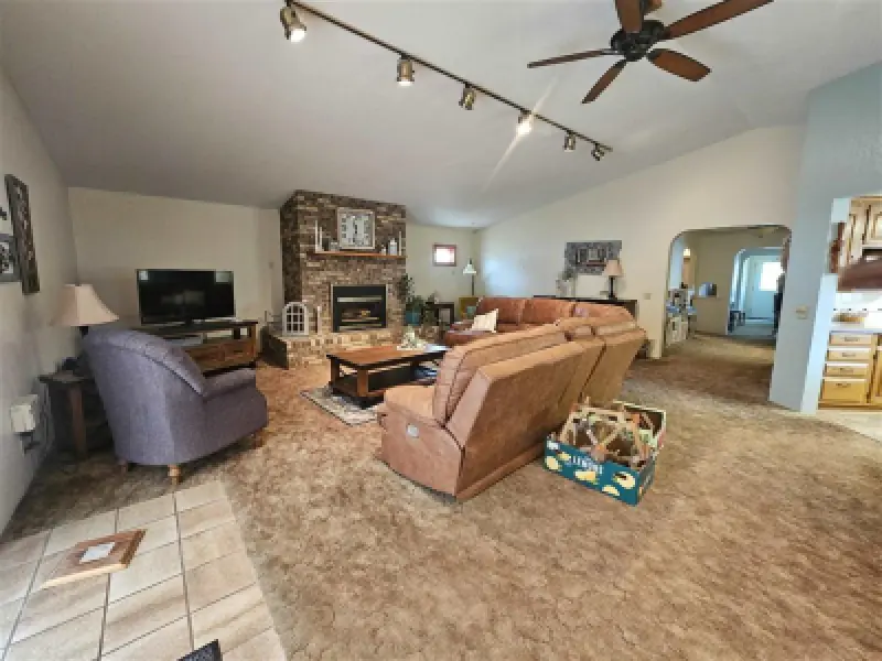 520 Obie Sue Ave Worland #13