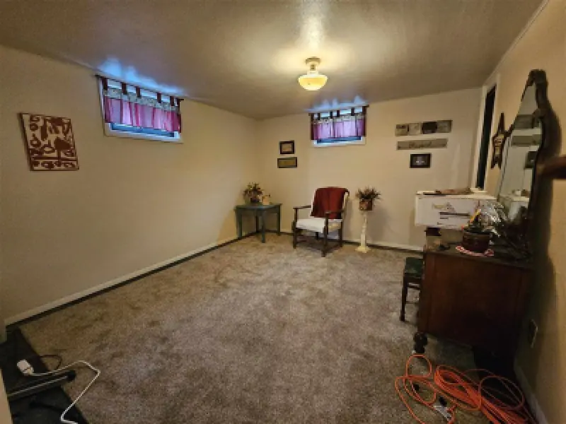 520 Obie Sue Ave Worland #28
