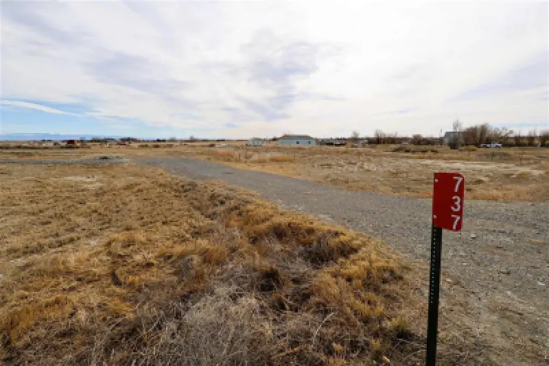 737 Henry Rd Powell #2