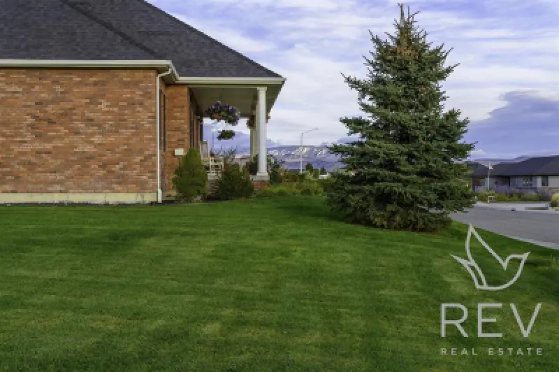 732 Links View Dr Cody #13
