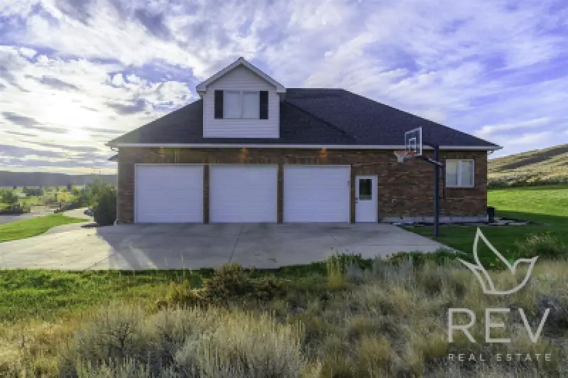732 Links View Dr Cody #6