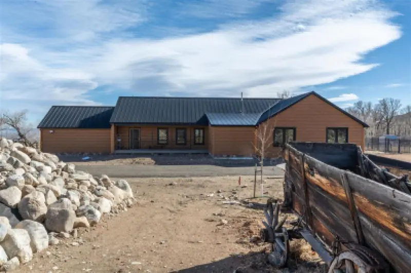 409 Tolman Rd Clark #15