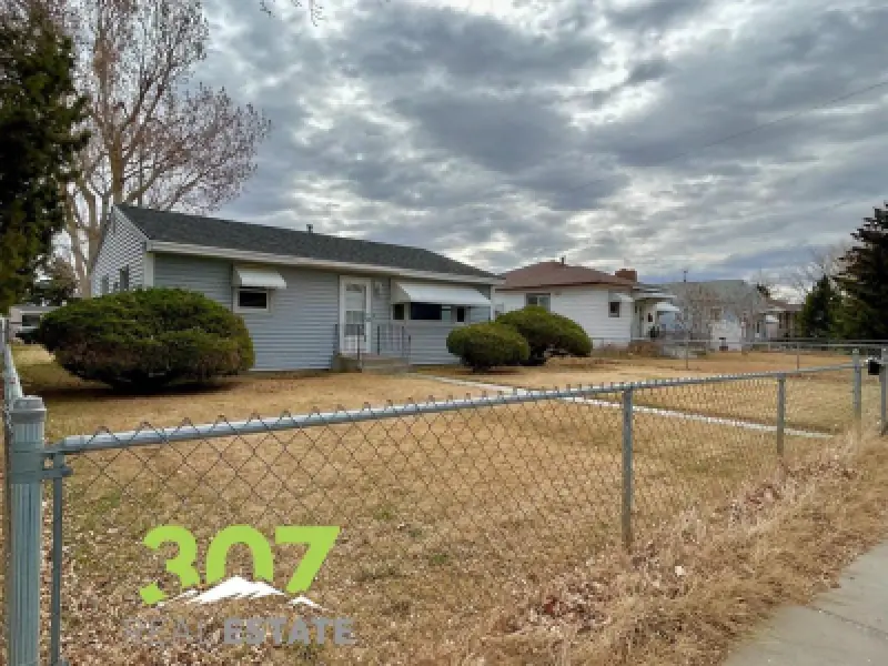 535 S Clark St Powell #2