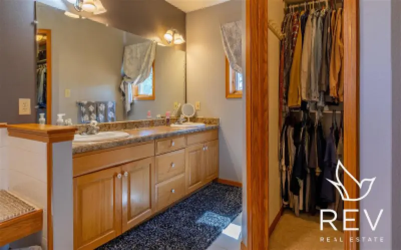 14 Beacon Dr Cody #36