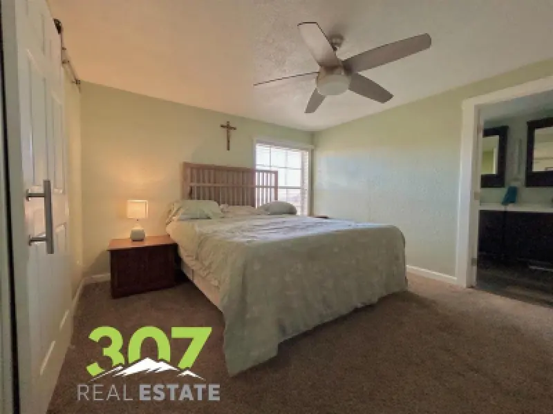 1280 Lane 8 Powell #29