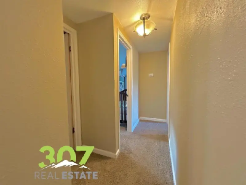 1280 Lane 8 Powell #35