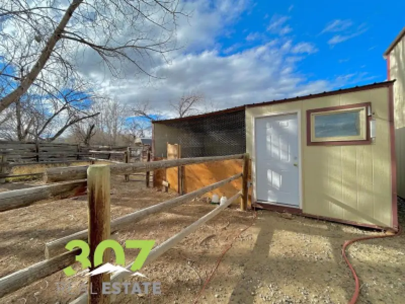 1280 Lane 8 Powell #9