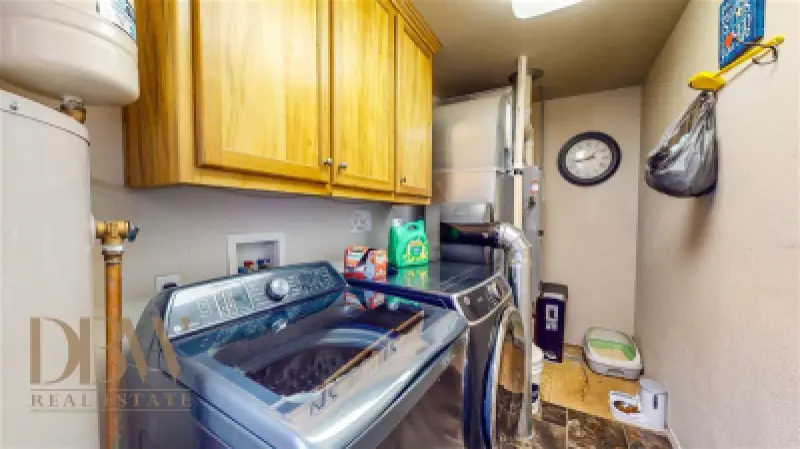 1010 Lane 11 1/2 Powell #18