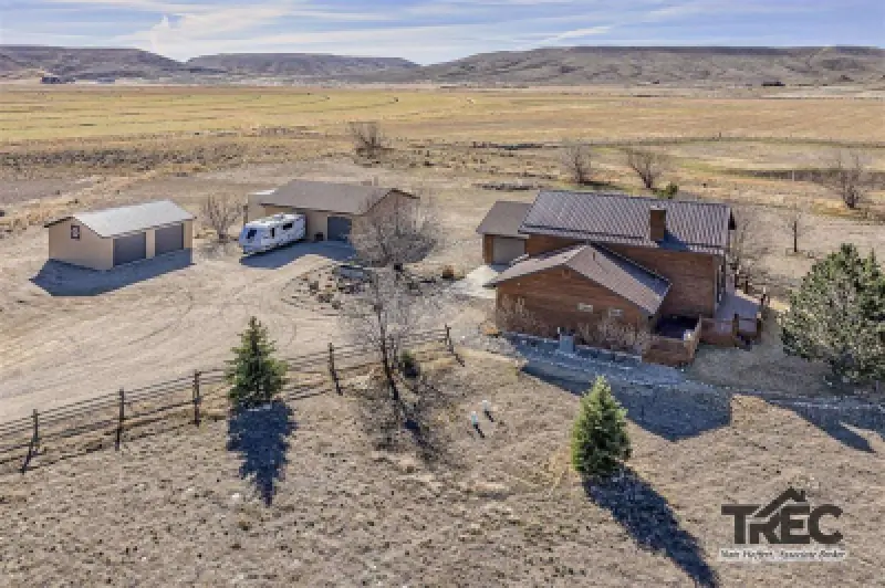 312 Road 8VE Clark #4