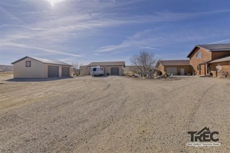 312 Road 8VE Clark #5