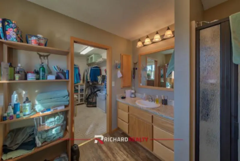 1044 Stampede Ave Cody #32