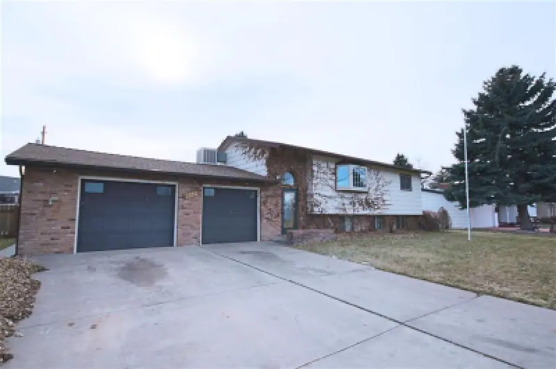 1314 Meadow Ln Ave Cody #2