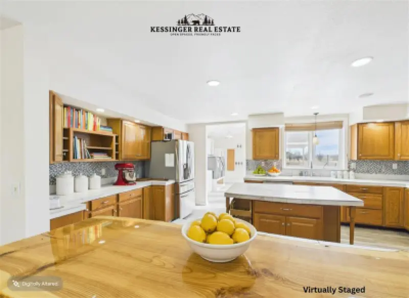 423 Lane 12 Powell #18