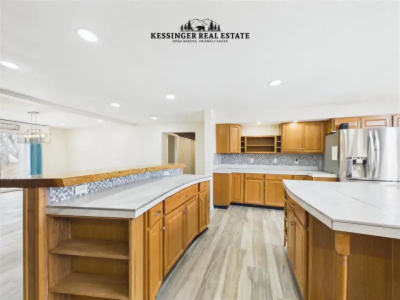 423 Lane 12 Powell #32