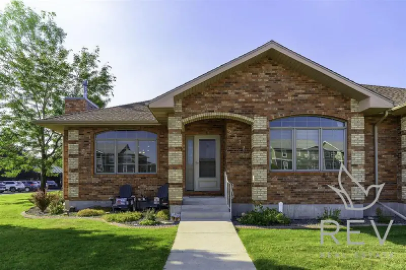 2332 Pioneer Ave Cody #7