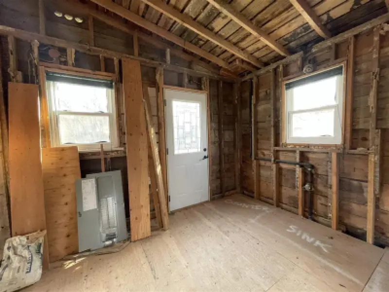 506 6th St S Basin #6