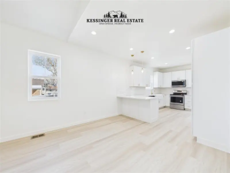 272 Park Ave Lovell #11