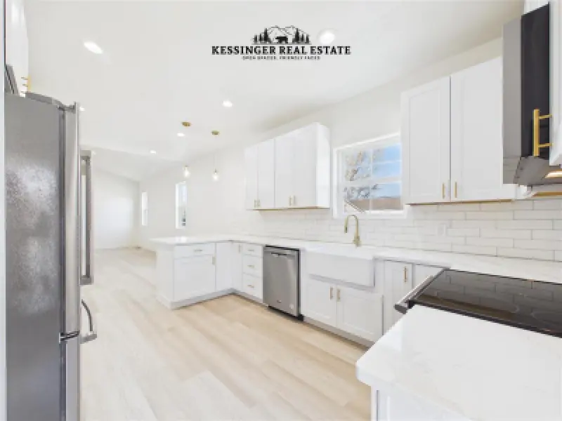 272 Park Ave Lovell #20