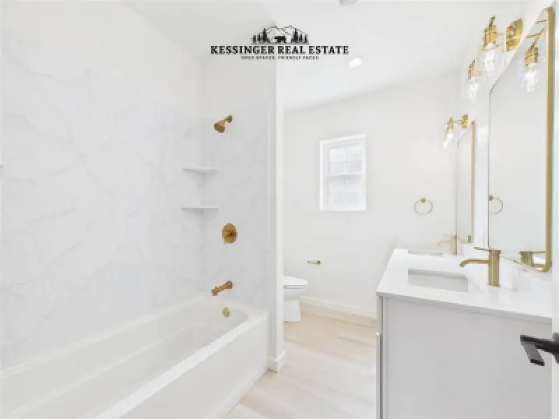 272 Park Ave Lovell #26