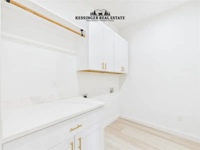 272 Park Ave Lovell #31