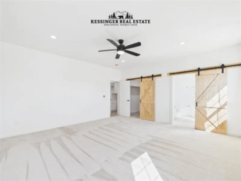 272 Park Ave Lovell #33