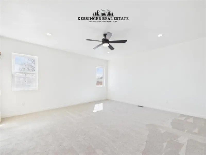 272 Park Ave Lovell #34