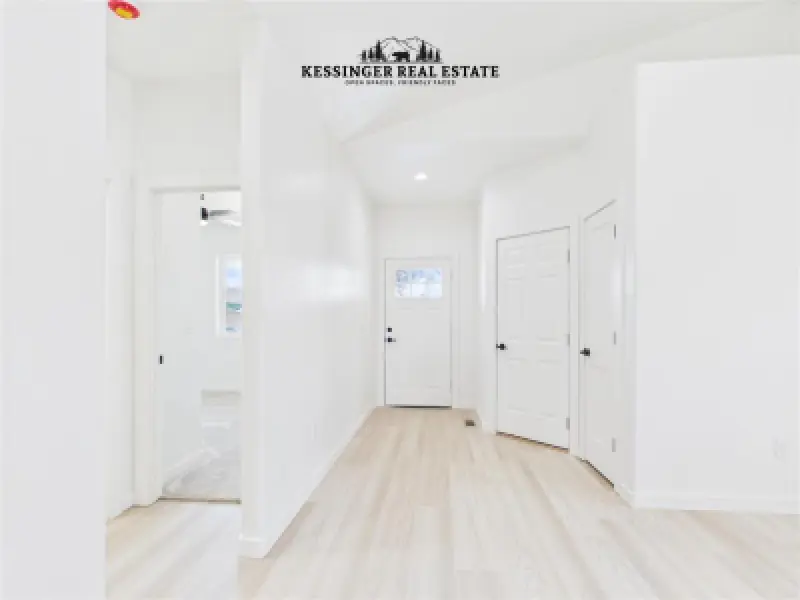 272 Park Ave Lovell #4