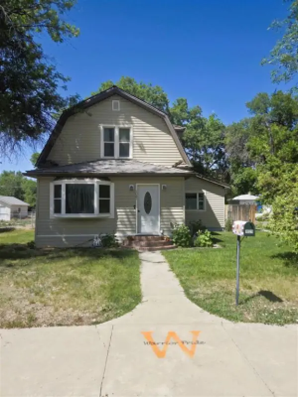 1021 Culbertson Ave Worland #1