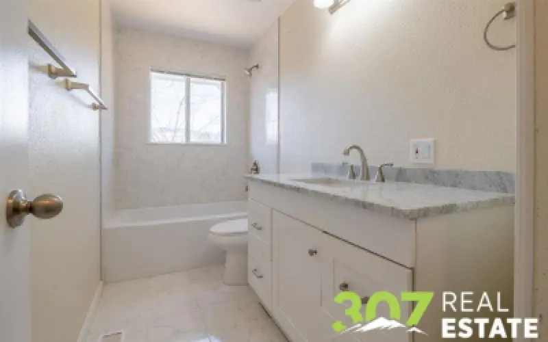 1607 Park Ln Cody #13