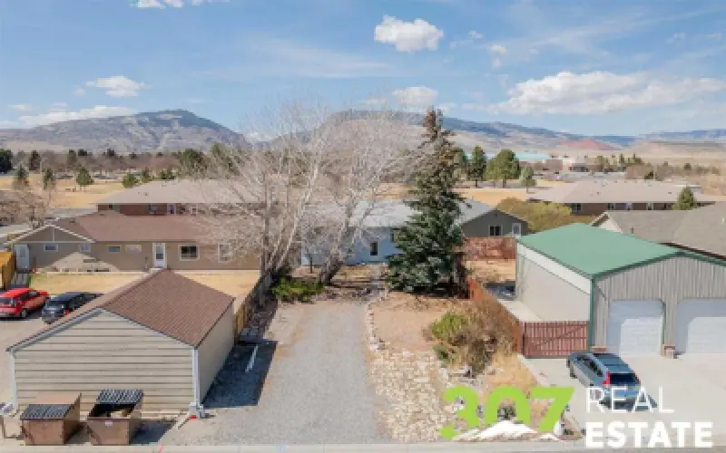 1607 Park Ln Cody #29