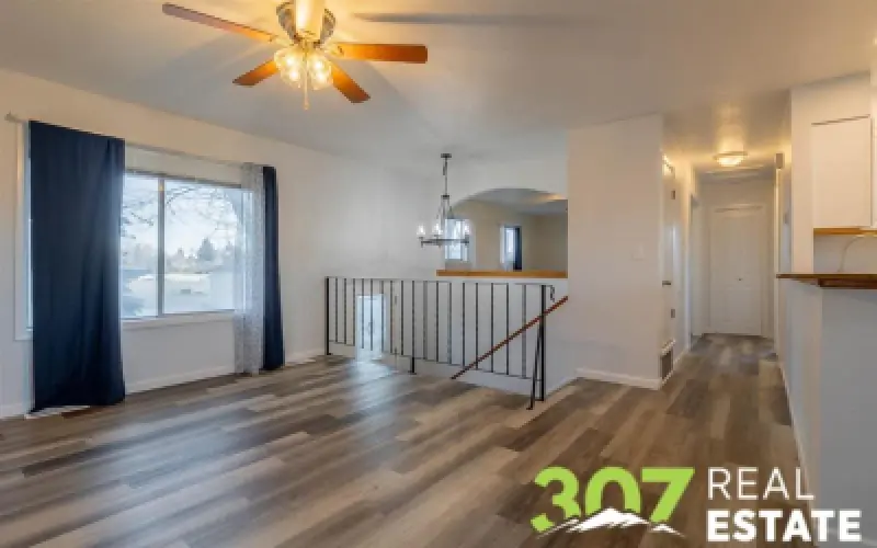 1607 Park Ln Cody #4