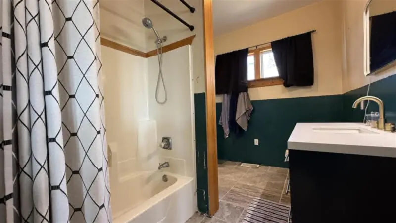 708 Culbertson Ave Worland #17
