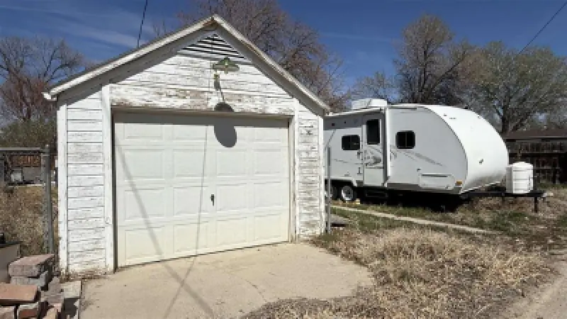 708 Culbertson Ave Worland #22