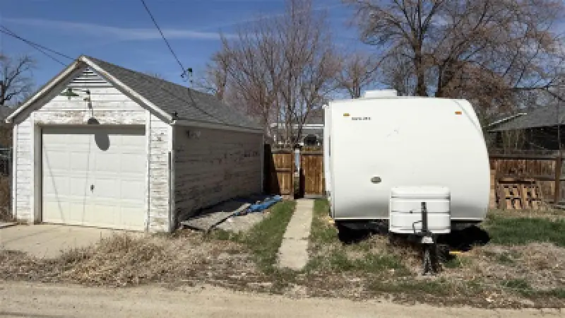 708 Culbertson Ave Worland #23