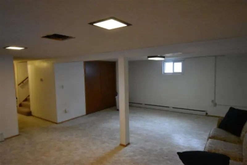 506 Shoshone St Powell #27