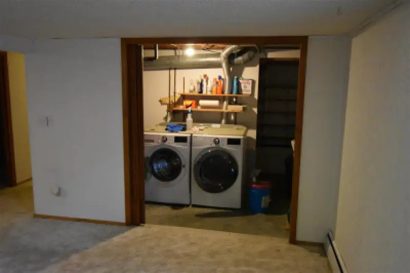 506 Shoshone St Powell #28