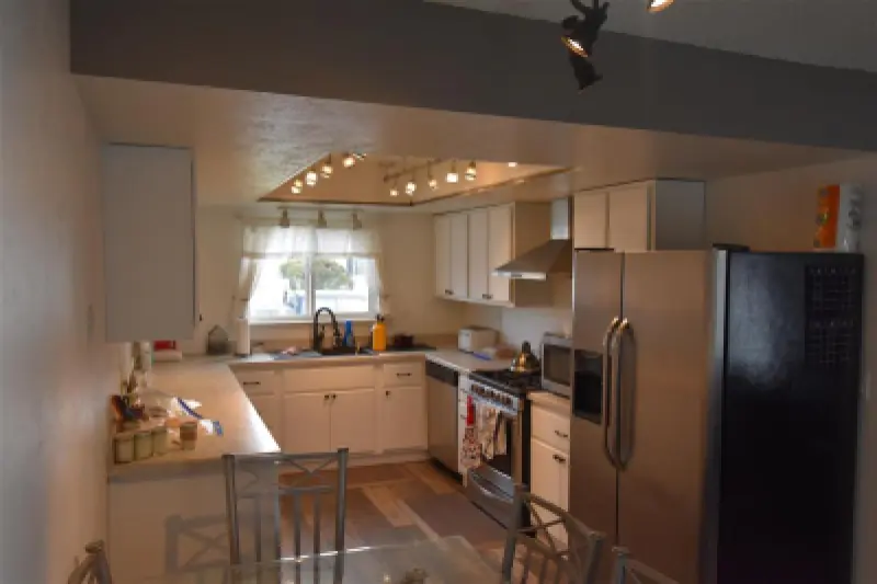506 Shoshone St Powell #9