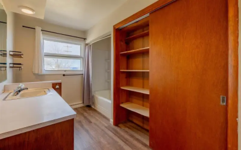 700 Big Horn Ave Garland #16